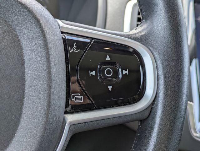 2019 Volvo XC90 T5 Momentum