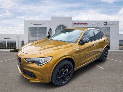2023 Alfa Romeo Stelvio Quadrifoglio